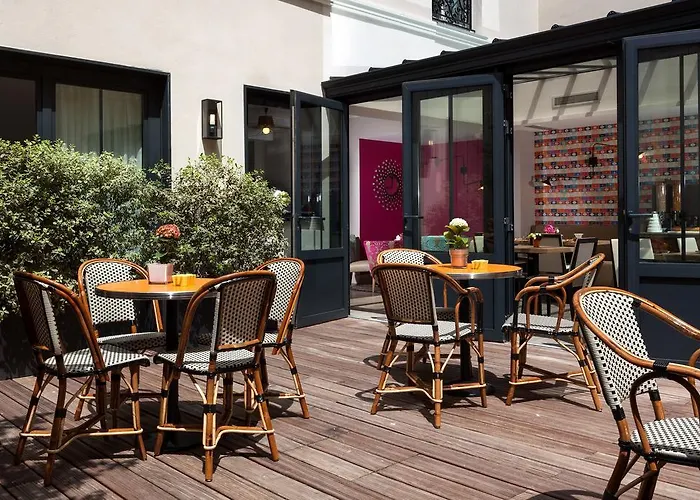 Vic Eiffel 3* Париж