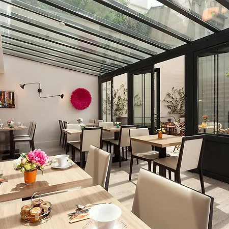 Vic Eiffel Otel Paris