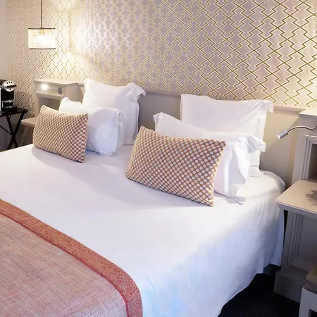 オテル ヴィック エッフェル パリ