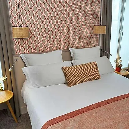 Vic Eiffel Hotel Paris
