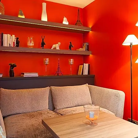 Vic Eiffel Hotel 3*