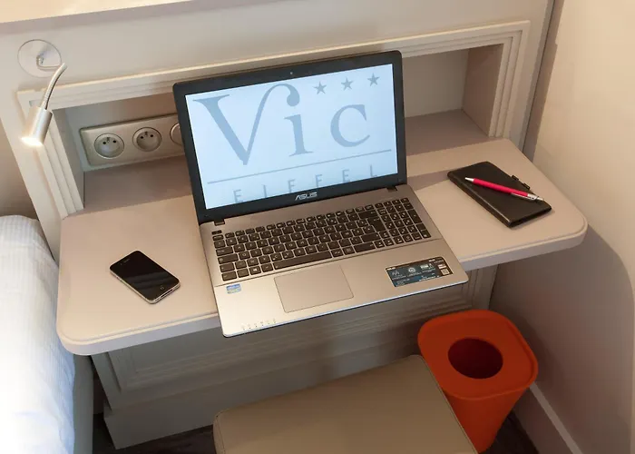 Vic Eiffel 3* Parijs