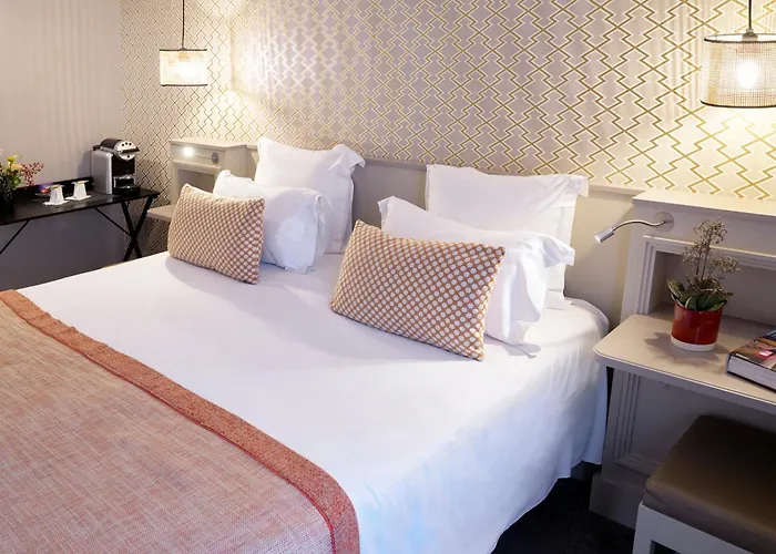 Hotel Vic Eiffel Paris