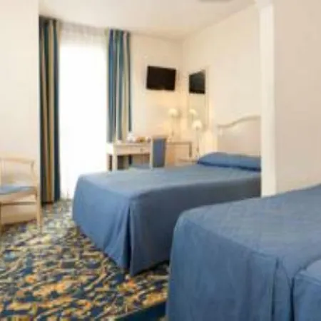 Hotel Vic Eiffel Paris