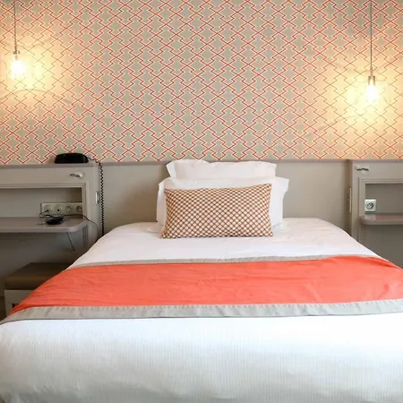 Vic Eiffel Hotel Paris