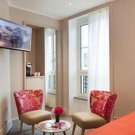 Vic Eiffel 3* París